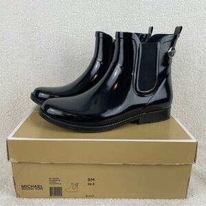 Michael Kors Charm Rainbootie, size 8